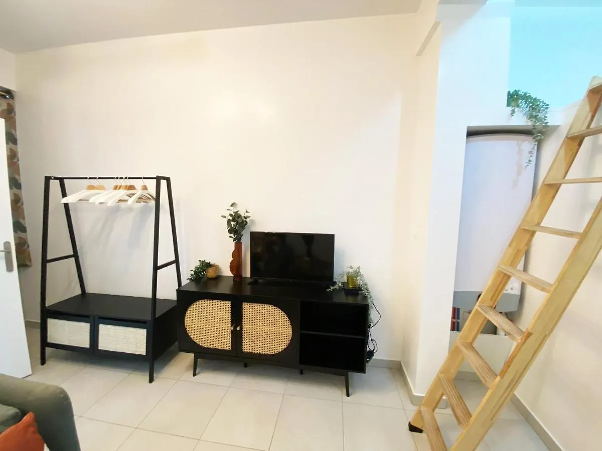 Studio Mezzanine Confortable Paris 11 - 2P